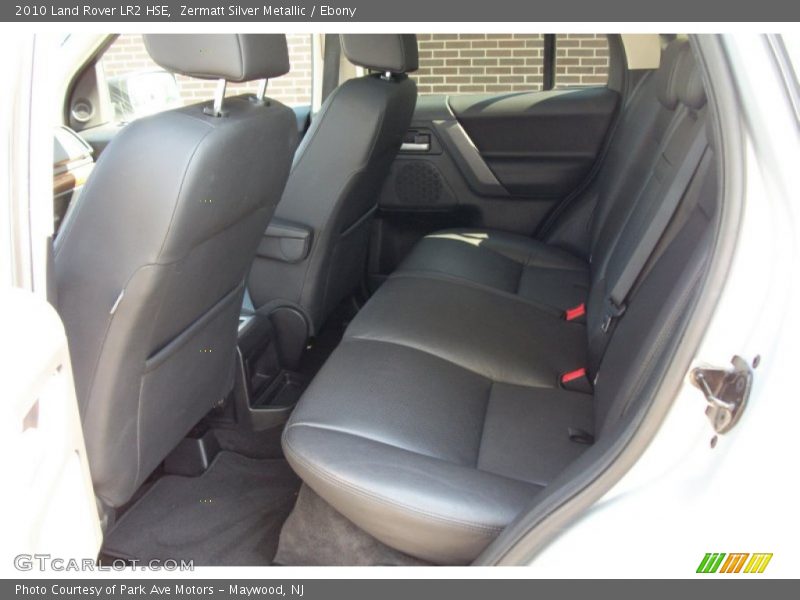 Zermatt Silver Metallic / Ebony 2010 Land Rover LR2 HSE