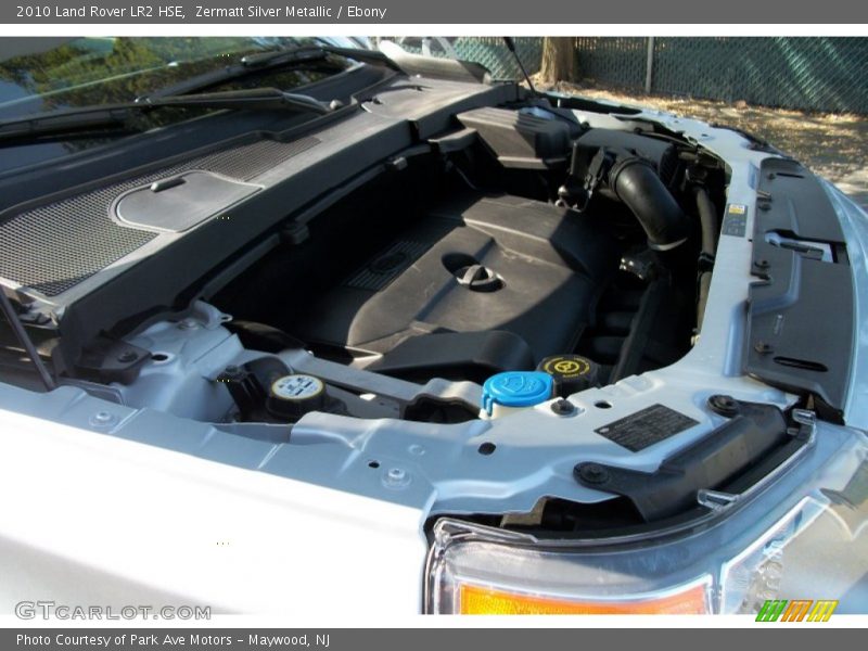 Zermatt Silver Metallic / Ebony 2010 Land Rover LR2 HSE