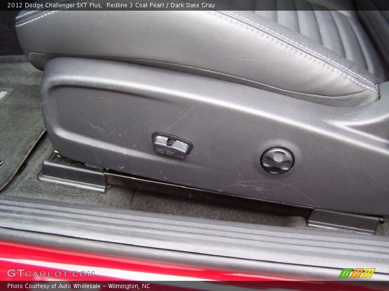 Redline 3 Coat Pearl / Dark Slate Gray 2012 Dodge Challenger SXT Plus