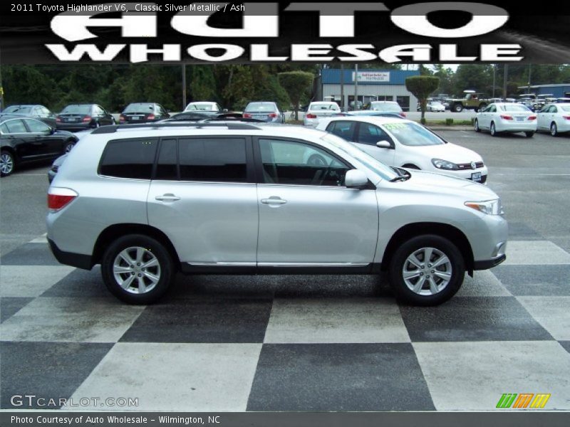 Classic Silver Metallic / Ash 2011 Toyota Highlander V6