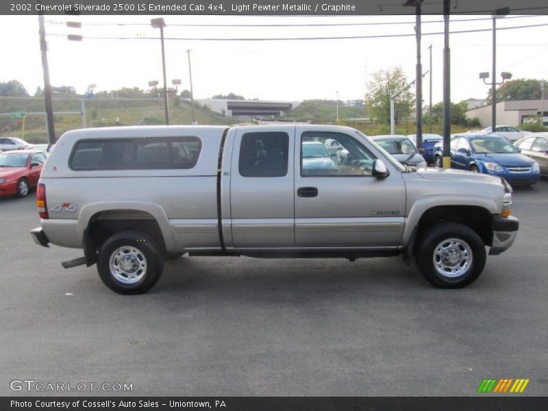 Light Pewter Metallic / Graphite 2002 Chevrolet Silverado 2500 LS Extended Cab 4x4