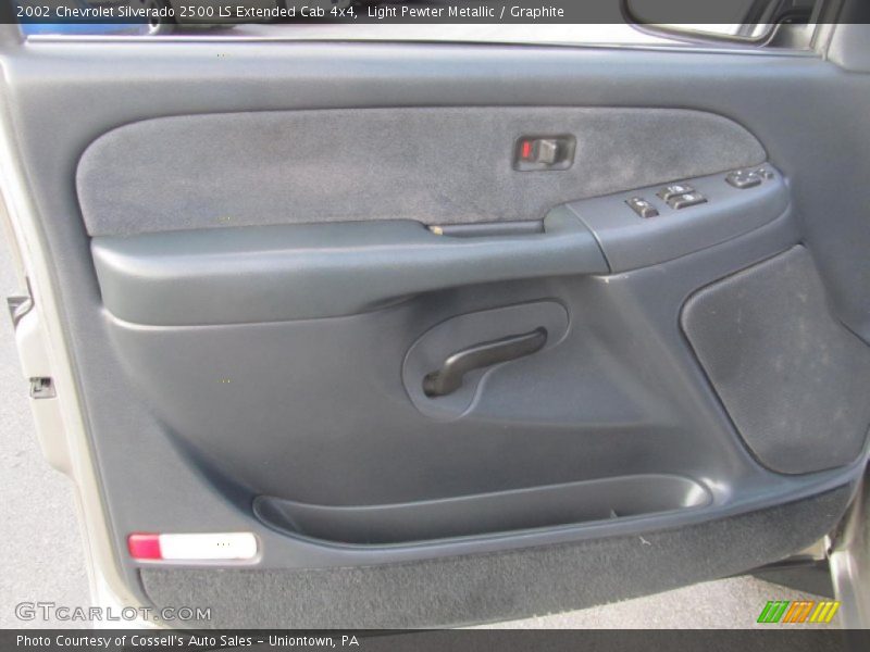 Light Pewter Metallic / Graphite 2002 Chevrolet Silverado 2500 LS Extended Cab 4x4