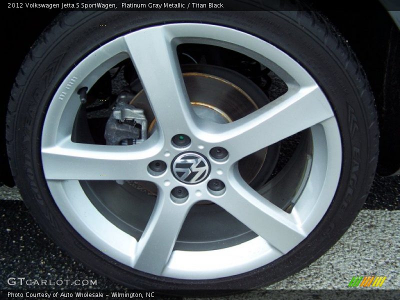 Platinum Gray Metallic / Titan Black 2012 Volkswagen Jetta S SportWagen