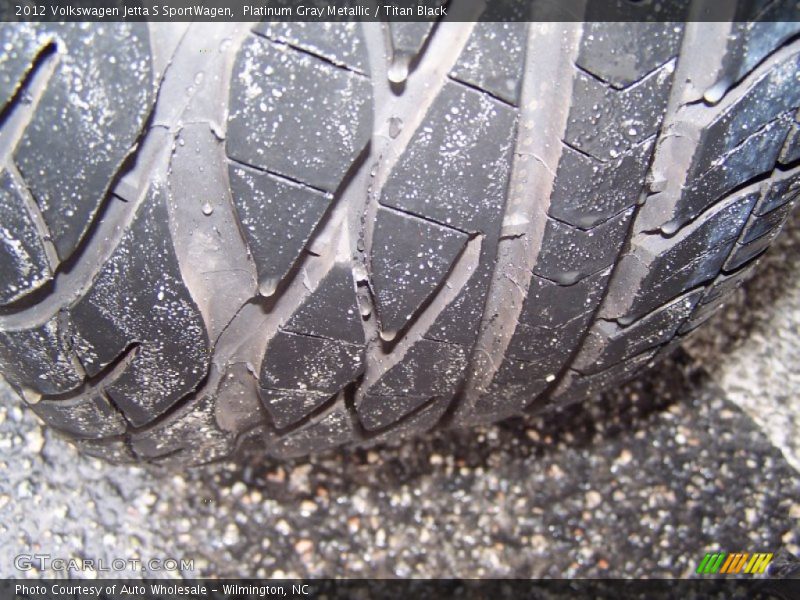 Platinum Gray Metallic / Titan Black 2012 Volkswagen Jetta S SportWagen
