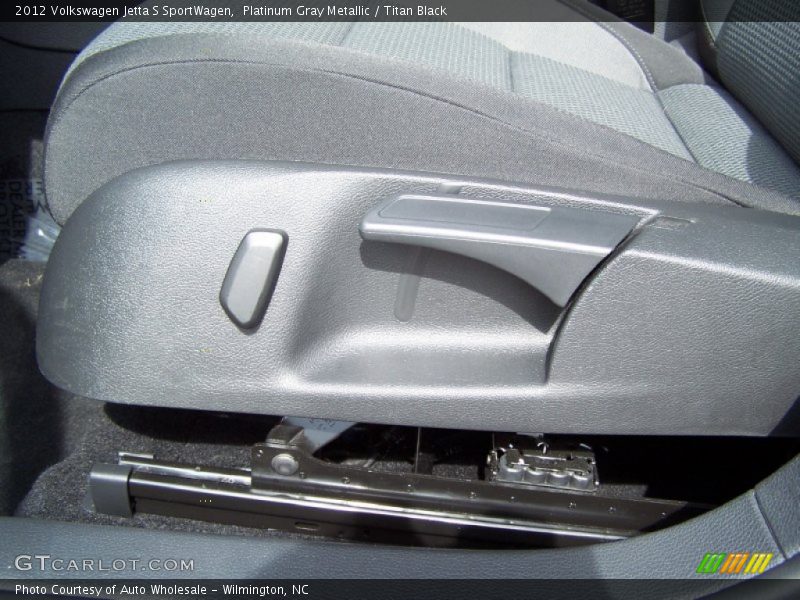 Platinum Gray Metallic / Titan Black 2012 Volkswagen Jetta S SportWagen