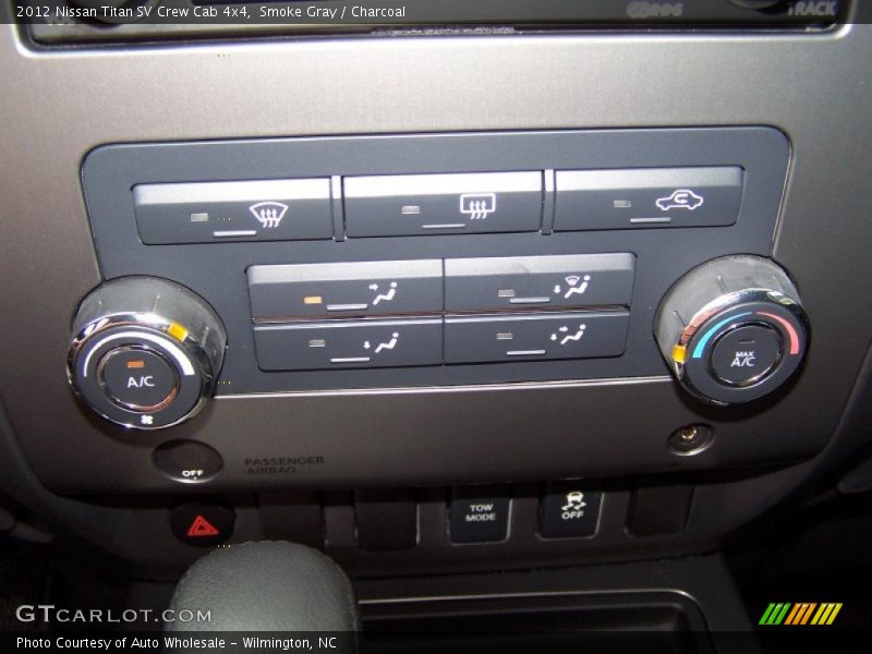 Smoke Gray / Charcoal 2012 Nissan Titan SV Crew Cab 4x4