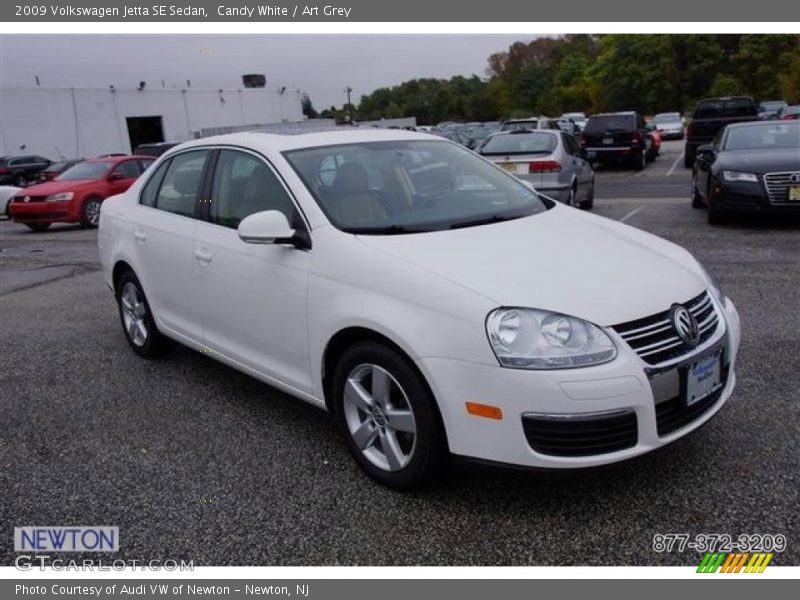 Candy White / Art Grey 2009 Volkswagen Jetta SE Sedan
