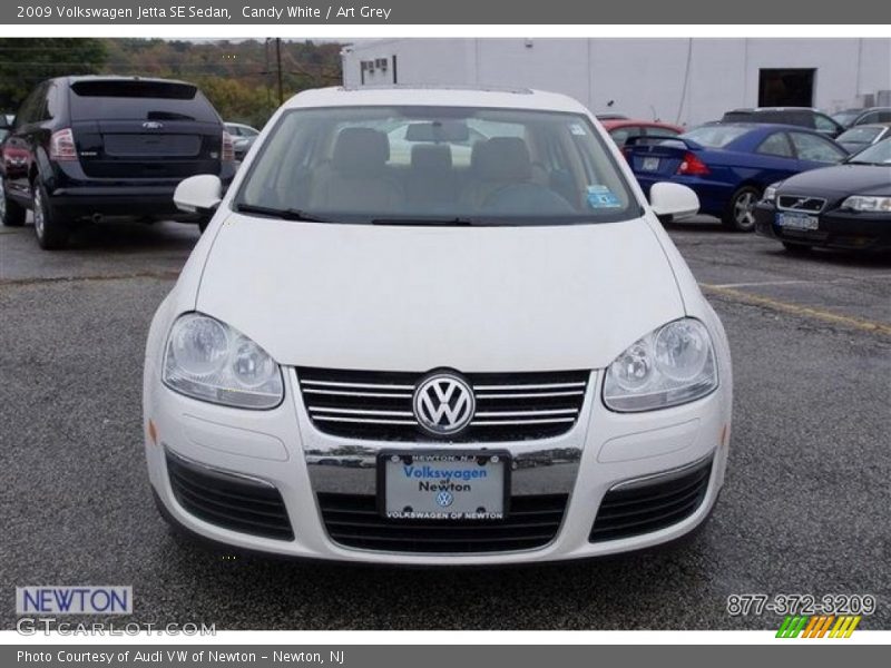 Candy White / Art Grey 2009 Volkswagen Jetta SE Sedan