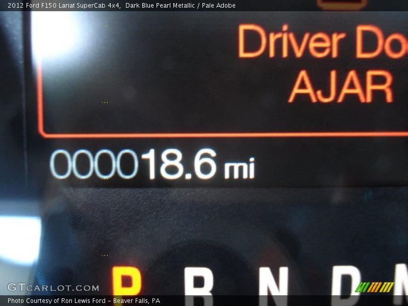 Dark Blue Pearl Metallic / Pale Adobe 2012 Ford F150 Lariat SuperCab 4x4
