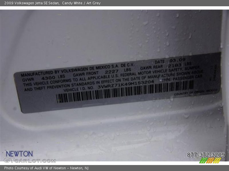 Candy White / Art Grey 2009 Volkswagen Jetta SE Sedan