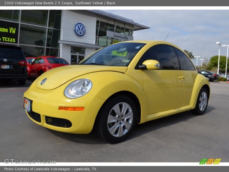 Sunflower Yellow / Black 2009 Volkswagen New Beetle 2.5 Coupe
