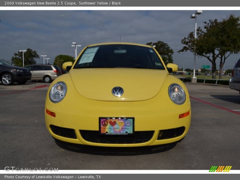 Sunflower Yellow / Black 2009 Volkswagen New Beetle 2.5 Coupe