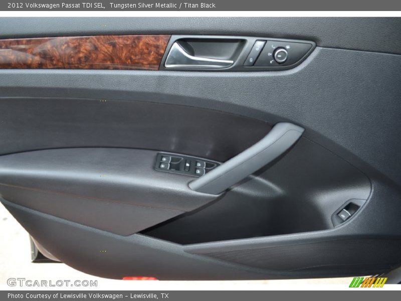 Tungsten Silver Metallic / Titan Black 2012 Volkswagen Passat TDI SEL