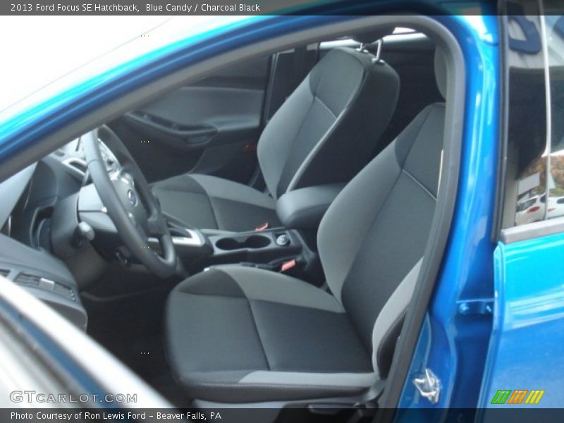 Blue Candy / Charcoal Black 2013 Ford Focus SE Hatchback