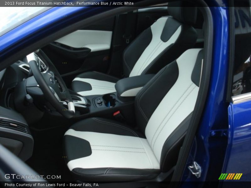  2013 Focus Titanium Hatchback Arctic White Interior