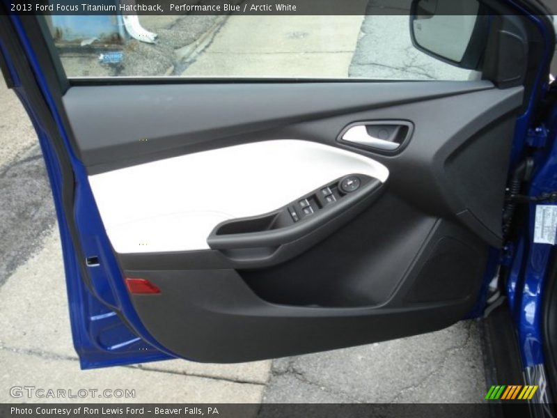 Door Panel of 2013 Focus Titanium Hatchback