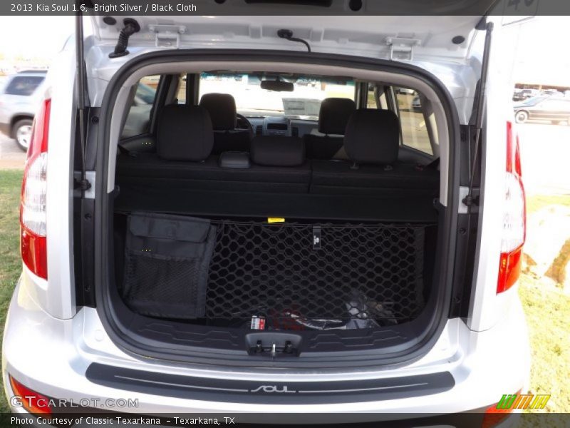 Bright Silver / Black Cloth 2013 Kia Soul 1.6