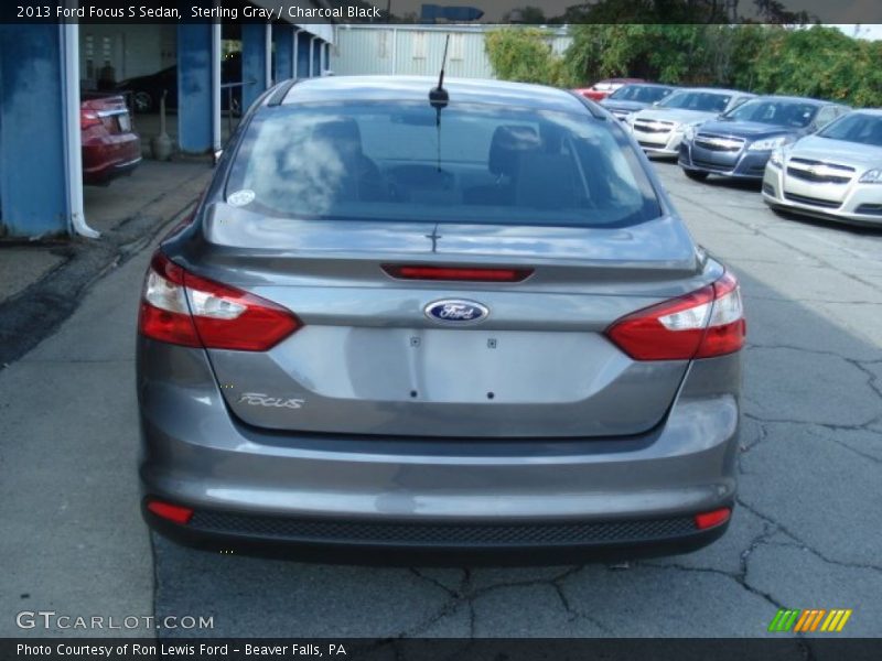 Sterling Gray / Charcoal Black 2013 Ford Focus S Sedan