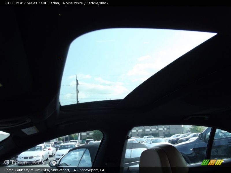 Sunroof of 2013 7 Series 740Li Sedan