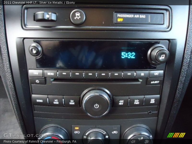 Silver Ice Metallic / Ebony 2011 Chevrolet HHR LT