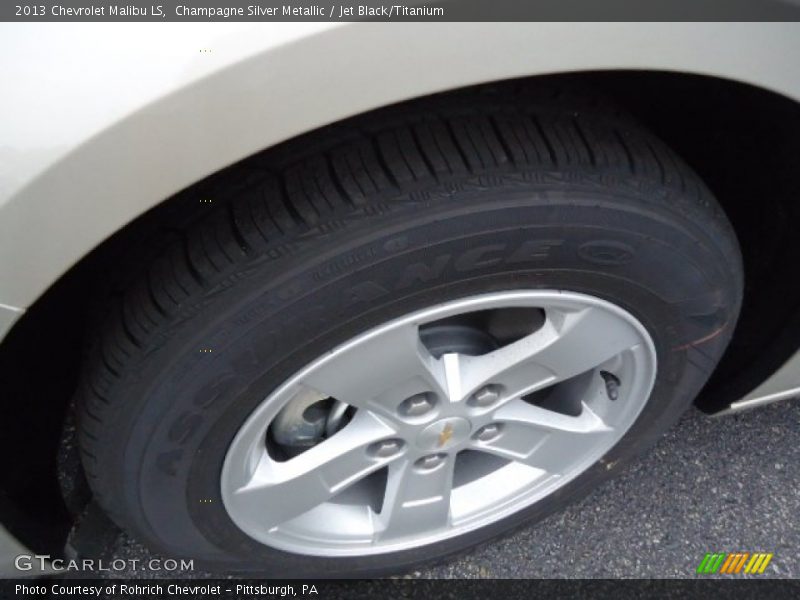 Champagne Silver Metallic / Jet Black/Titanium 2013 Chevrolet Malibu LS