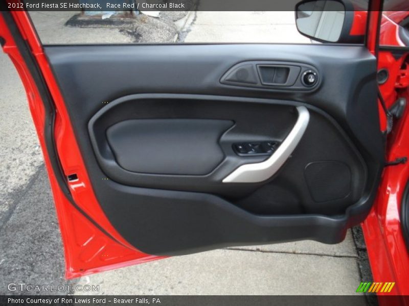 Race Red / Charcoal Black 2012 Ford Fiesta SE Hatchback