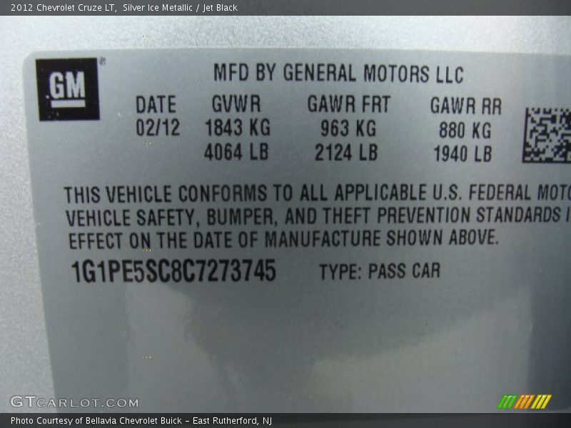 Silver Ice Metallic / Jet Black 2012 Chevrolet Cruze LT