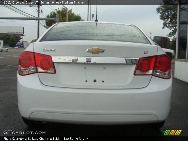 Summit White / Medium Titanium 2012 Chevrolet Cruze LT