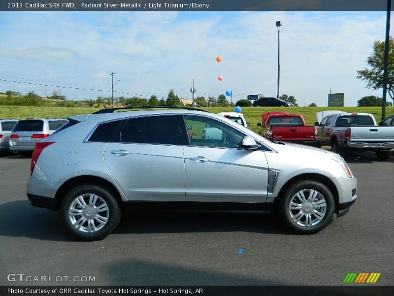  2013 SRX FWD Radiant Silver Metallic