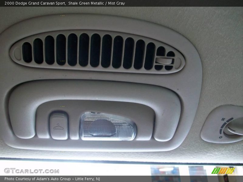 Shale Green Metallic / Mist Gray 2000 Dodge Grand Caravan Sport
