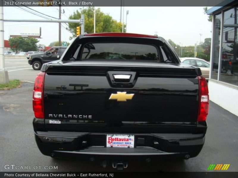 Black / Ebony 2012 Chevrolet Avalanche LTZ 4x4