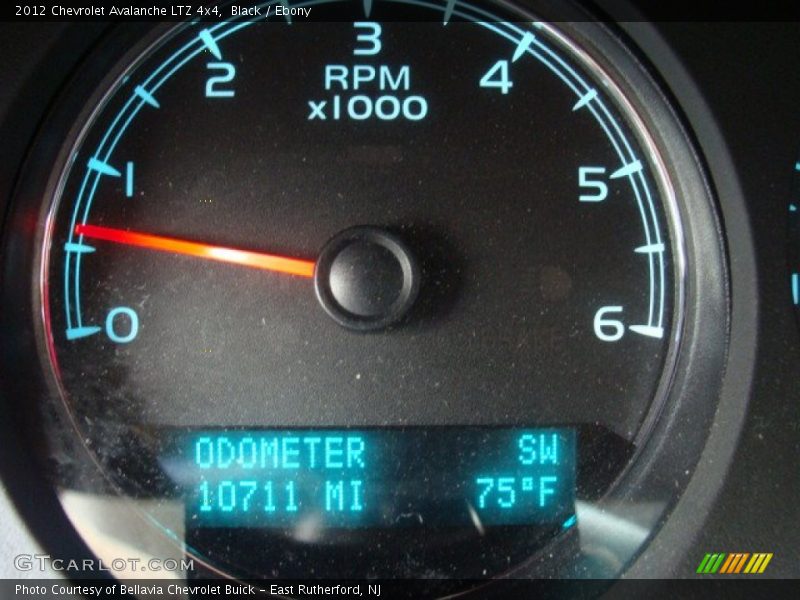Black / Ebony 2012 Chevrolet Avalanche LTZ 4x4