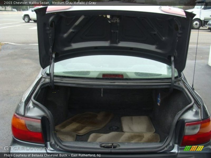 Medium Gray Metallic / Gray 2003 Chevrolet Malibu Sedan