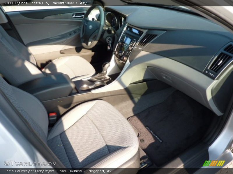 Radiant Silver / Gray 2011 Hyundai Sonata GLS