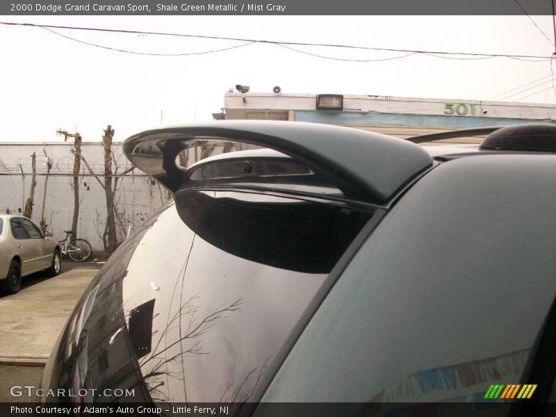 Shale Green Metallic / Mist Gray 2000 Dodge Grand Caravan Sport