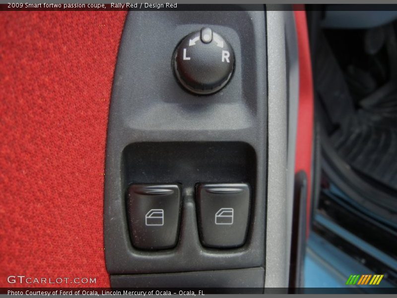 Controls of 2009 fortwo passion coupe