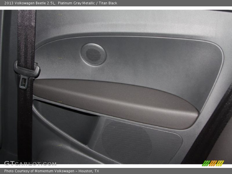 Platinum Gray Metallic / Titan Black 2013 Volkswagen Beetle 2.5L