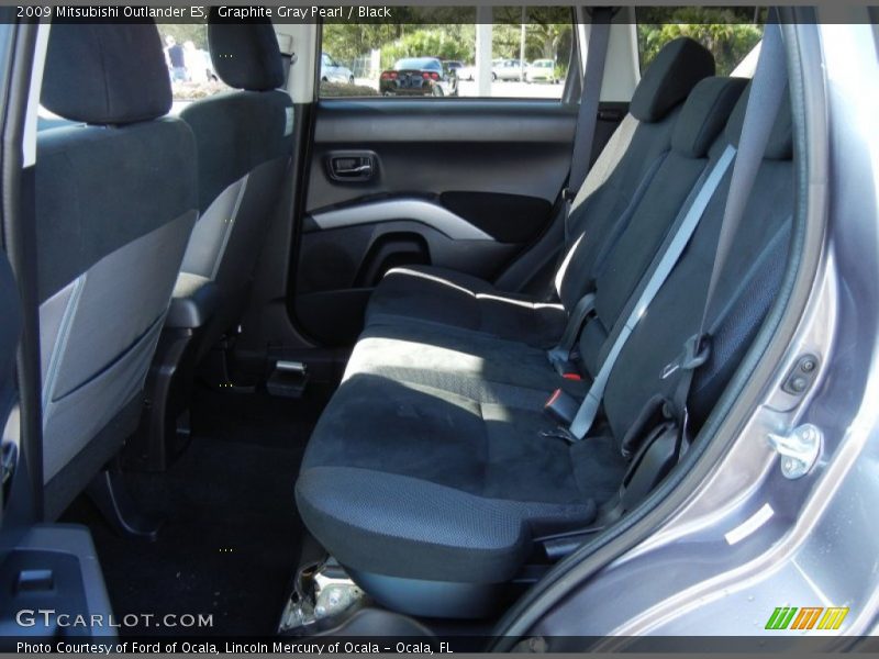 Graphite Gray Pearl / Black 2009 Mitsubishi Outlander ES