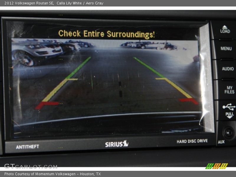 Calla Lily White / Aero Gray 2012 Volkswagen Routan SE