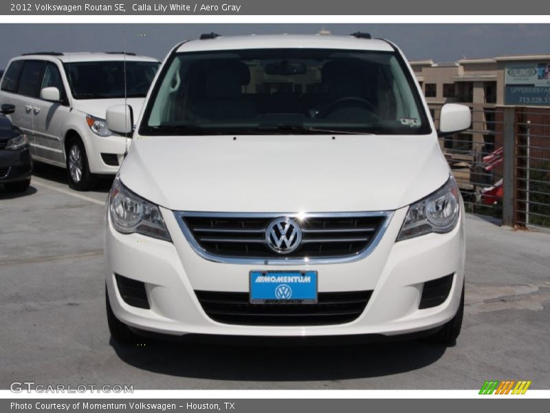 Calla Lily White / Aero Gray 2012 Volkswagen Routan SE