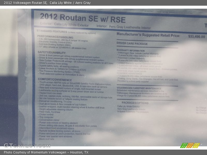 Calla Lily White / Aero Gray 2012 Volkswagen Routan SE