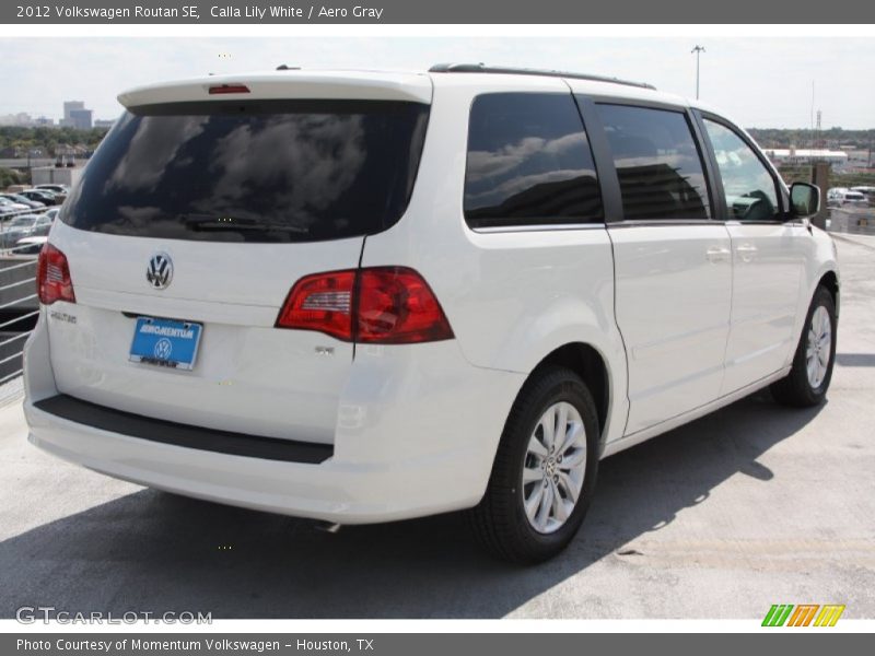 Calla Lily White / Aero Gray 2012 Volkswagen Routan SE
