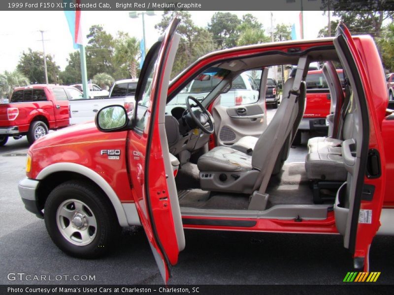 Bright Red / Medium Graphite 1999 Ford F150 XLT Extended Cab