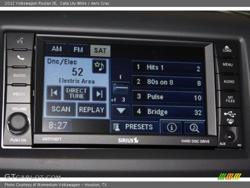 Calla Lily White / Aero Gray 2012 Volkswagen Routan SE