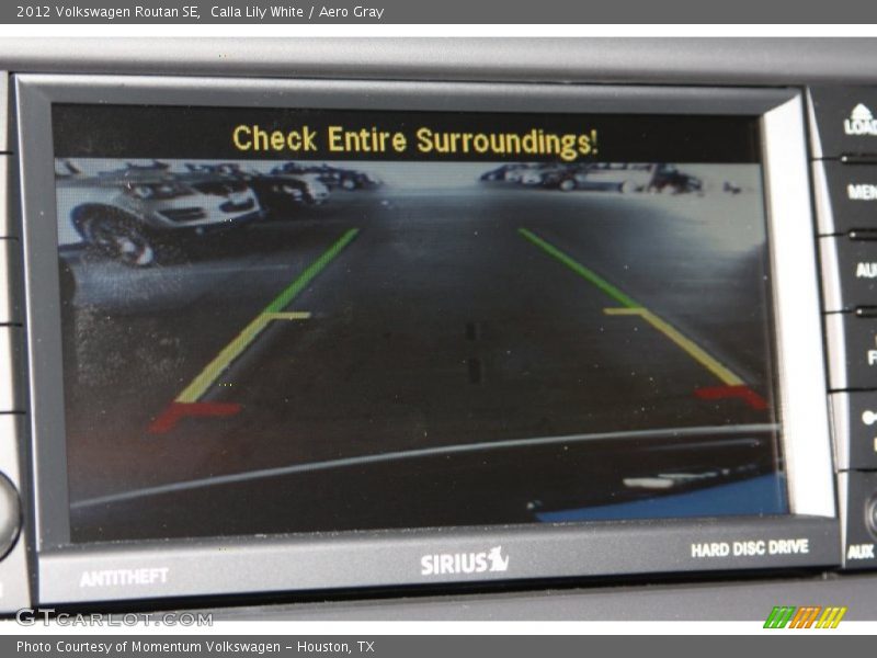 Calla Lily White / Aero Gray 2012 Volkswagen Routan SE