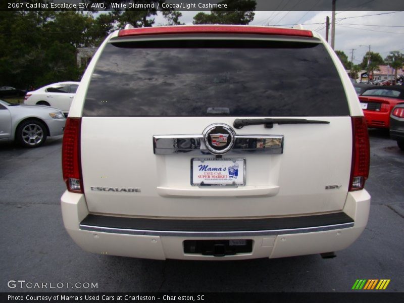 White Diamond / Cocoa/Light Cashmere 2007 Cadillac Escalade ESV AWD