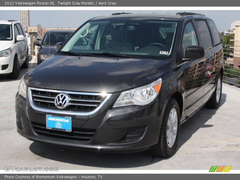 Twilight Gray Metallic / Aero Gray 2012 Volkswagen Routan SE