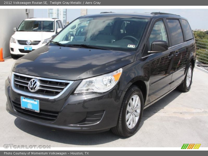 Twilight Gray Metallic / Aero Gray 2012 Volkswagen Routan SE