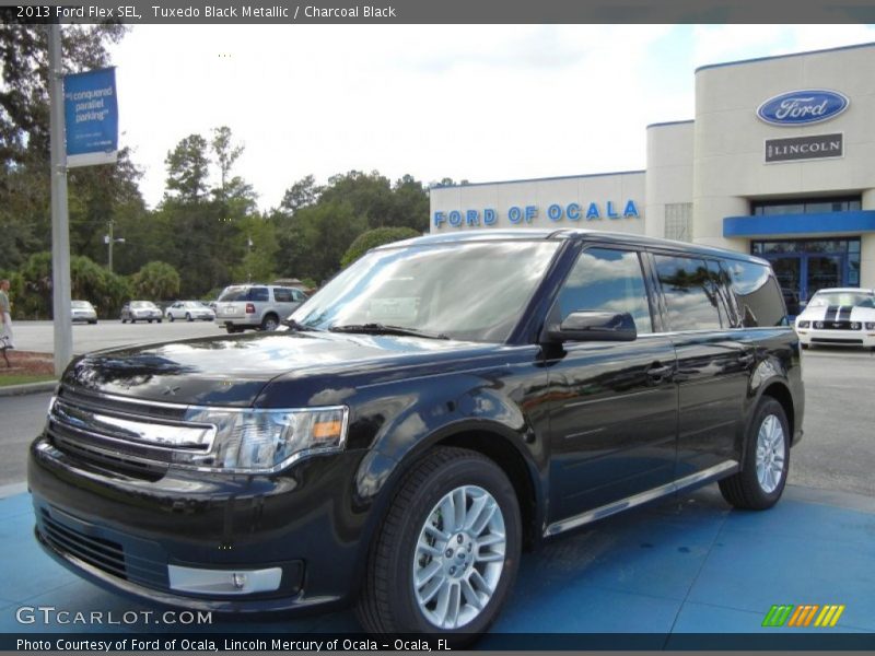 Tuxedo Black Metallic / Charcoal Black 2013 Ford Flex SEL