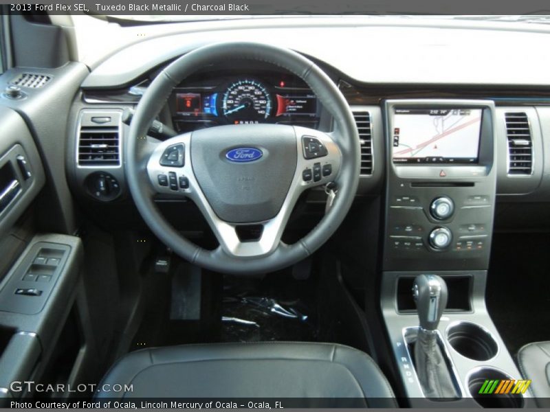 Tuxedo Black Metallic / Charcoal Black 2013 Ford Flex SEL